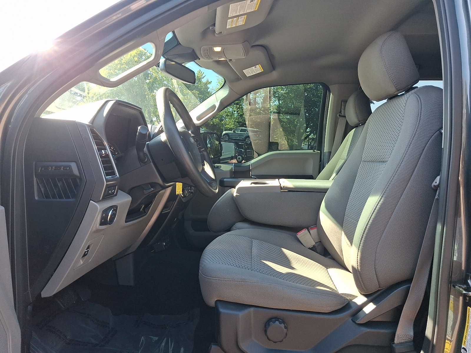 Certified 2019 Ford F150 XLT AWD/4WD image 14