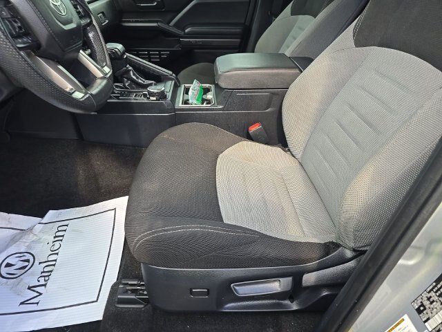 Used 2025 Toyota 4Runner TRD Sport AWD/4WD image 19