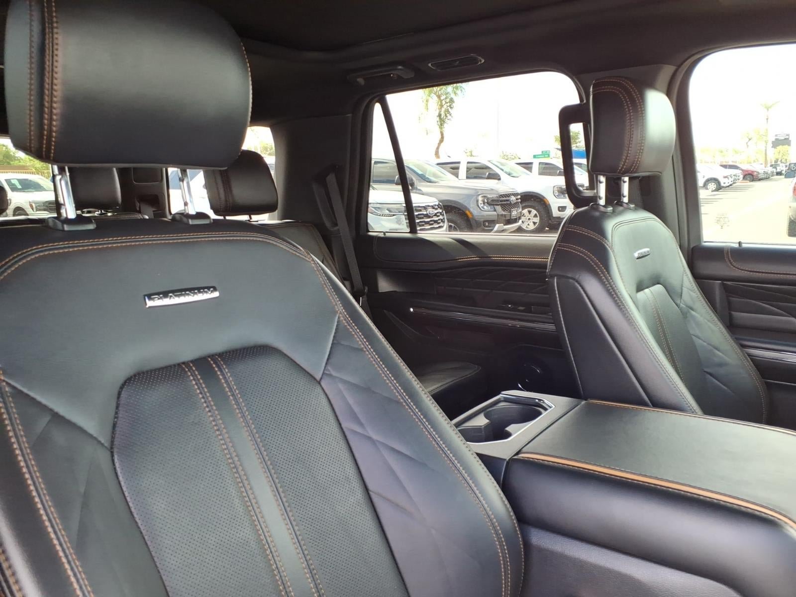 Certified 2024 Ford Expedition Platinum AWD/4WD image 12