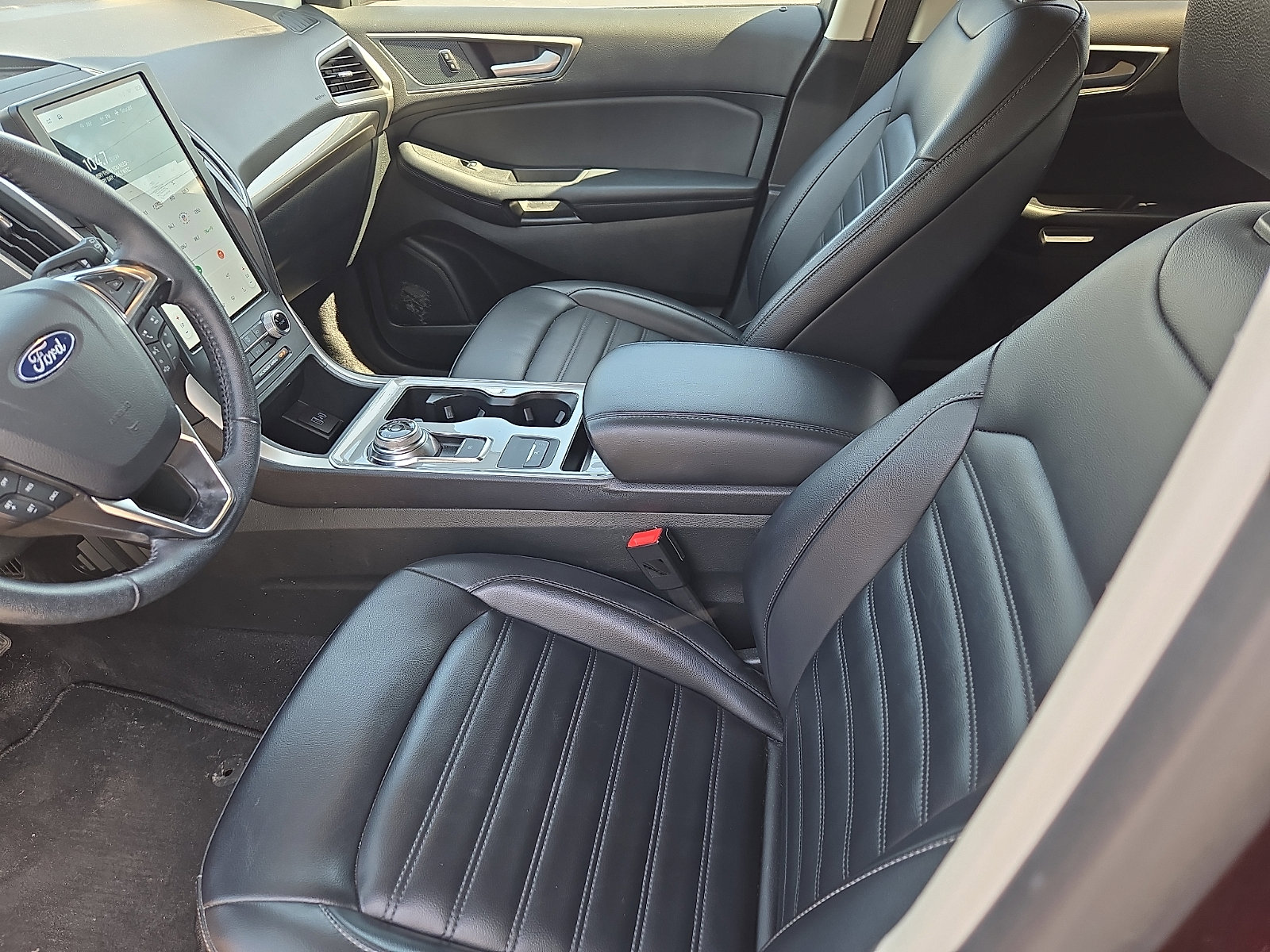 Certified 2024 Ford Edge SEL w/ Convenience Package AWD/4WD image 12