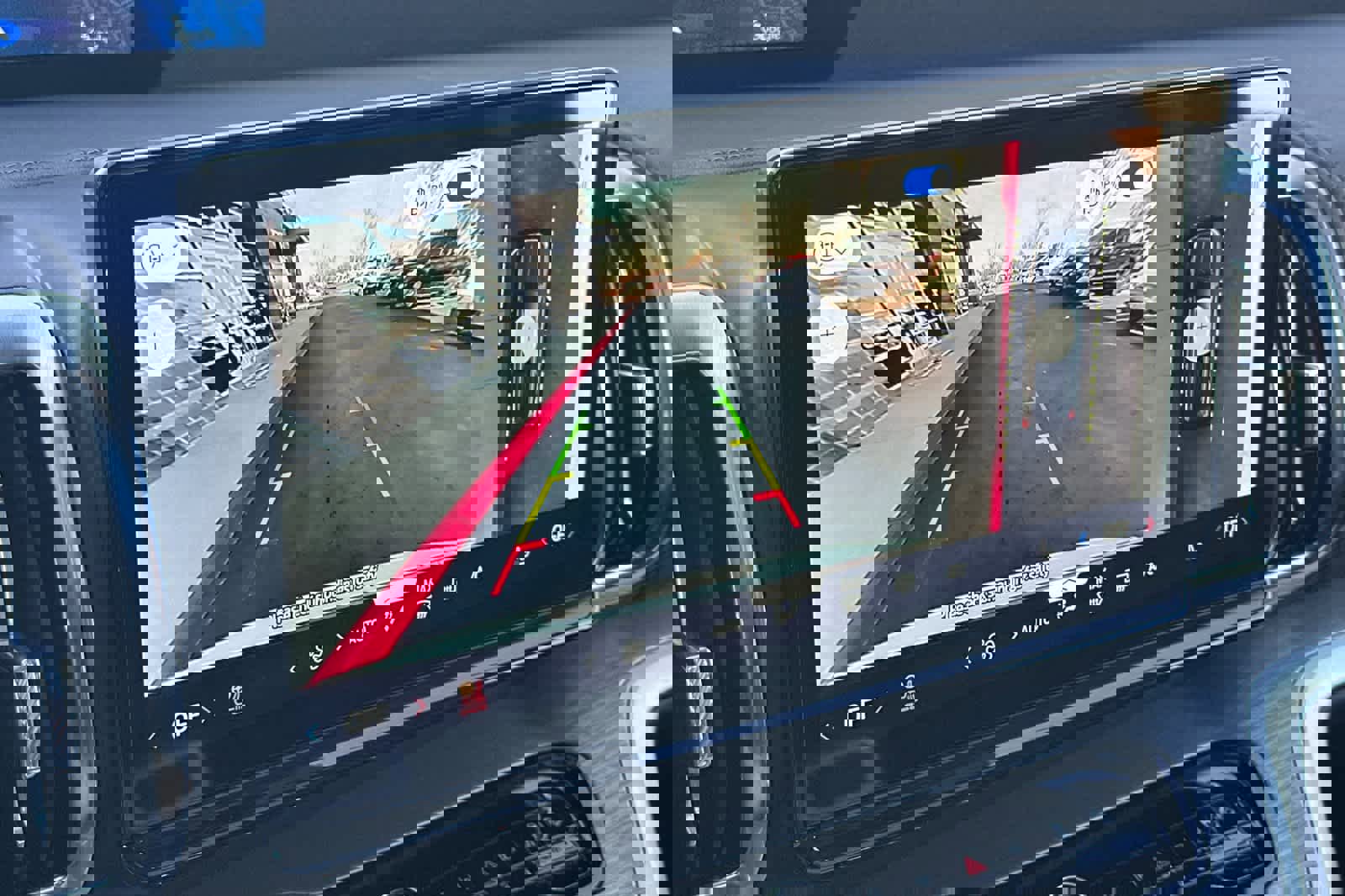 Certified 2025 Ford Expedition Platinum image 21