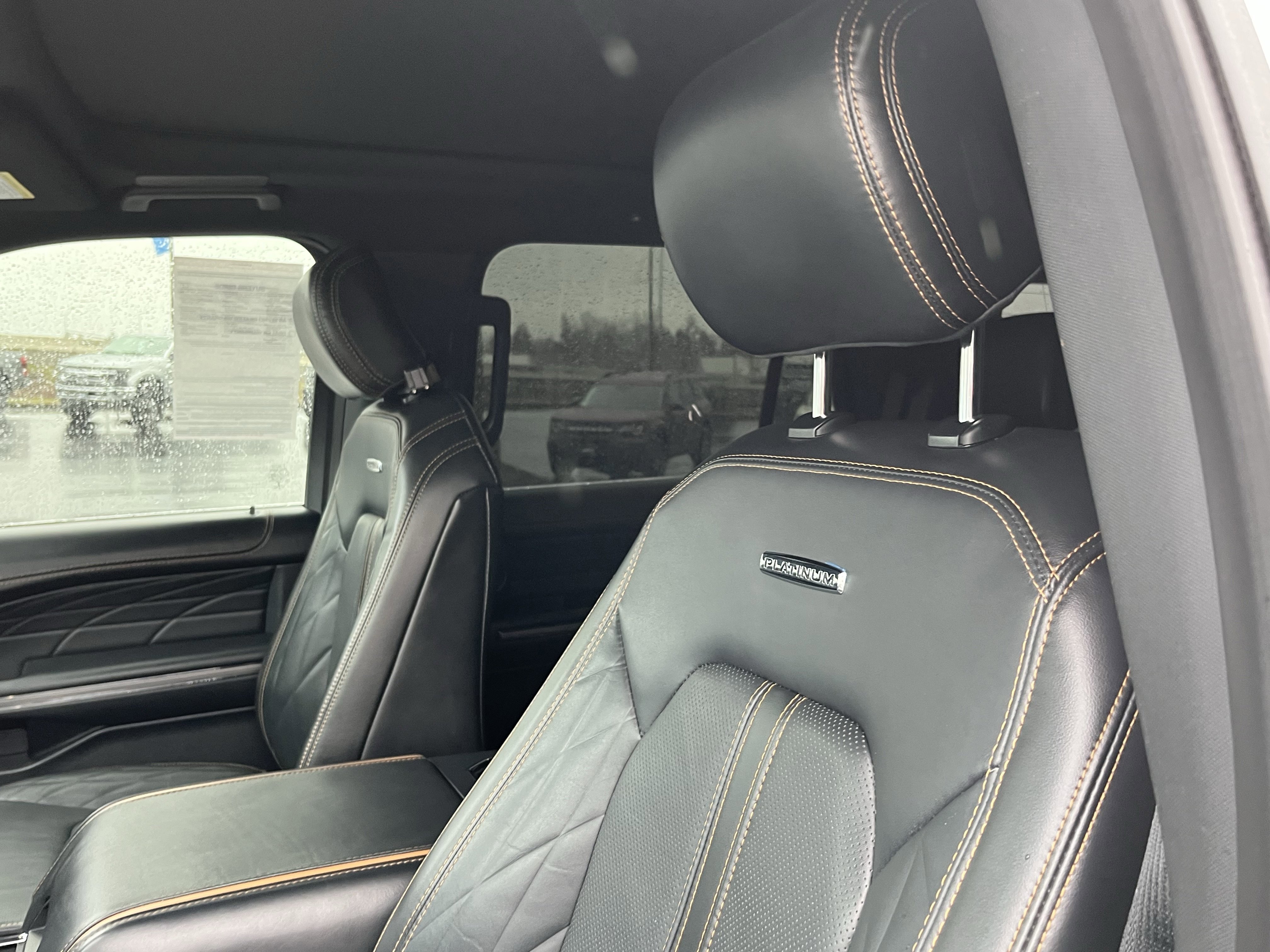 Certified 2022 Ford Expedition Platinum AWD/4WD image 14