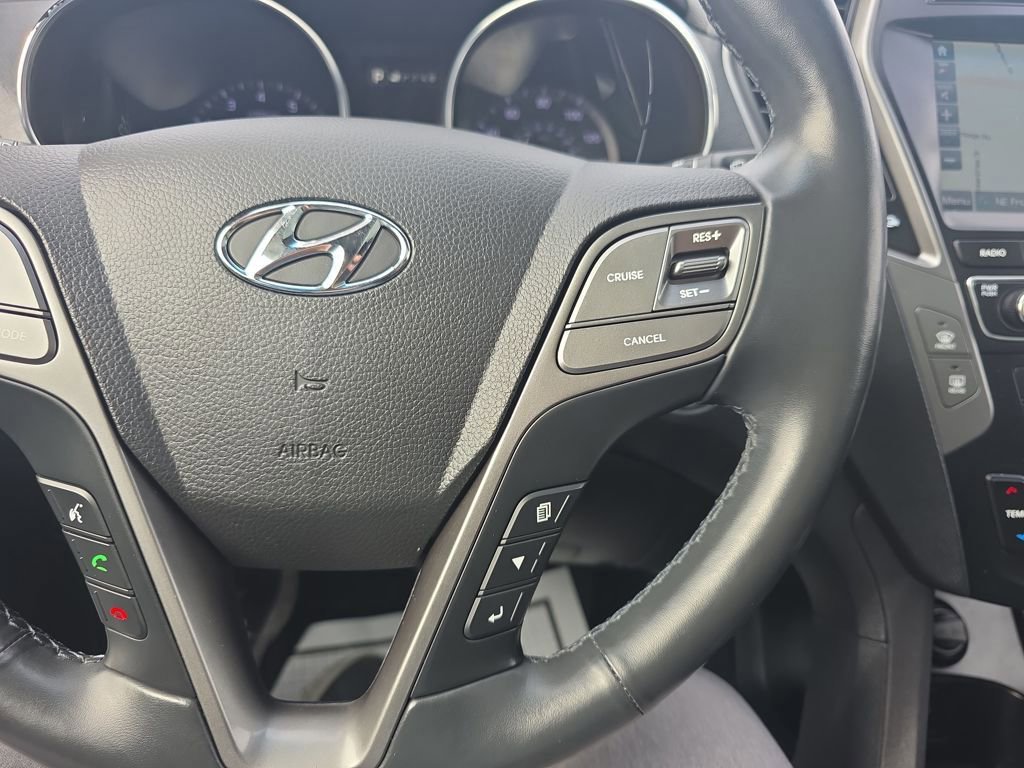 Used 2018 Hyundai Santa Fe Sport image 24
