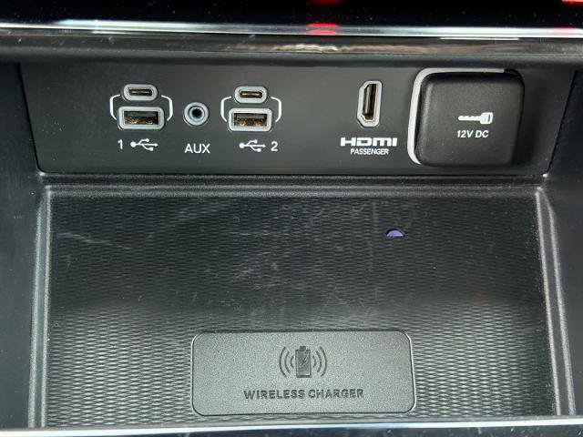 Used 2023 Jeep Grand Cherokee Overland w/ Adv Protech Group III AWD/4WD image 33