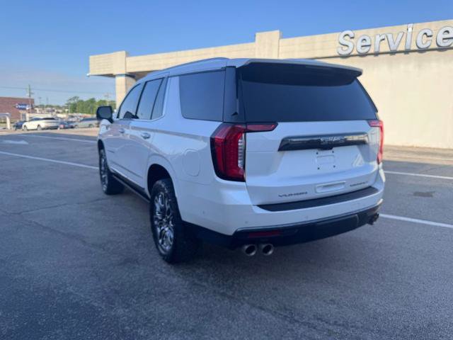 Used 2023 GMC Yukon Denali Ultimate AWD/4WD image 5