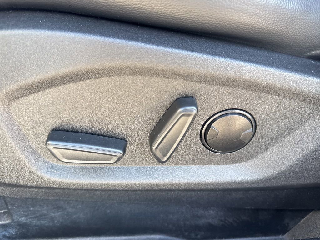 Certified 2024 Ford Edge SEL image 17