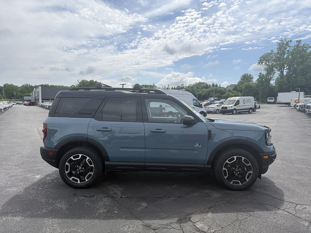 Certified 2023 Ford Bronco Sport Outer Banks AWD/4WD image 8