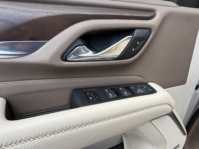 Used 2021 GMC Yukon XL Denali w/ Denali Premium Package RWD image 13