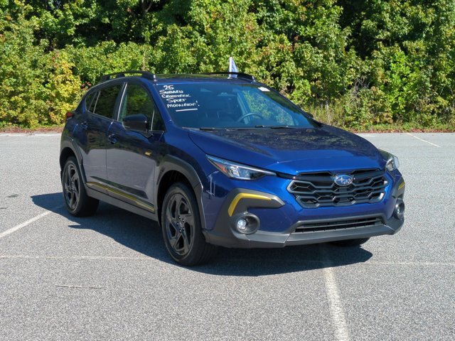 Used 2025 Subaru Crosstrek 2.5i Sport AWD/4WD image 2