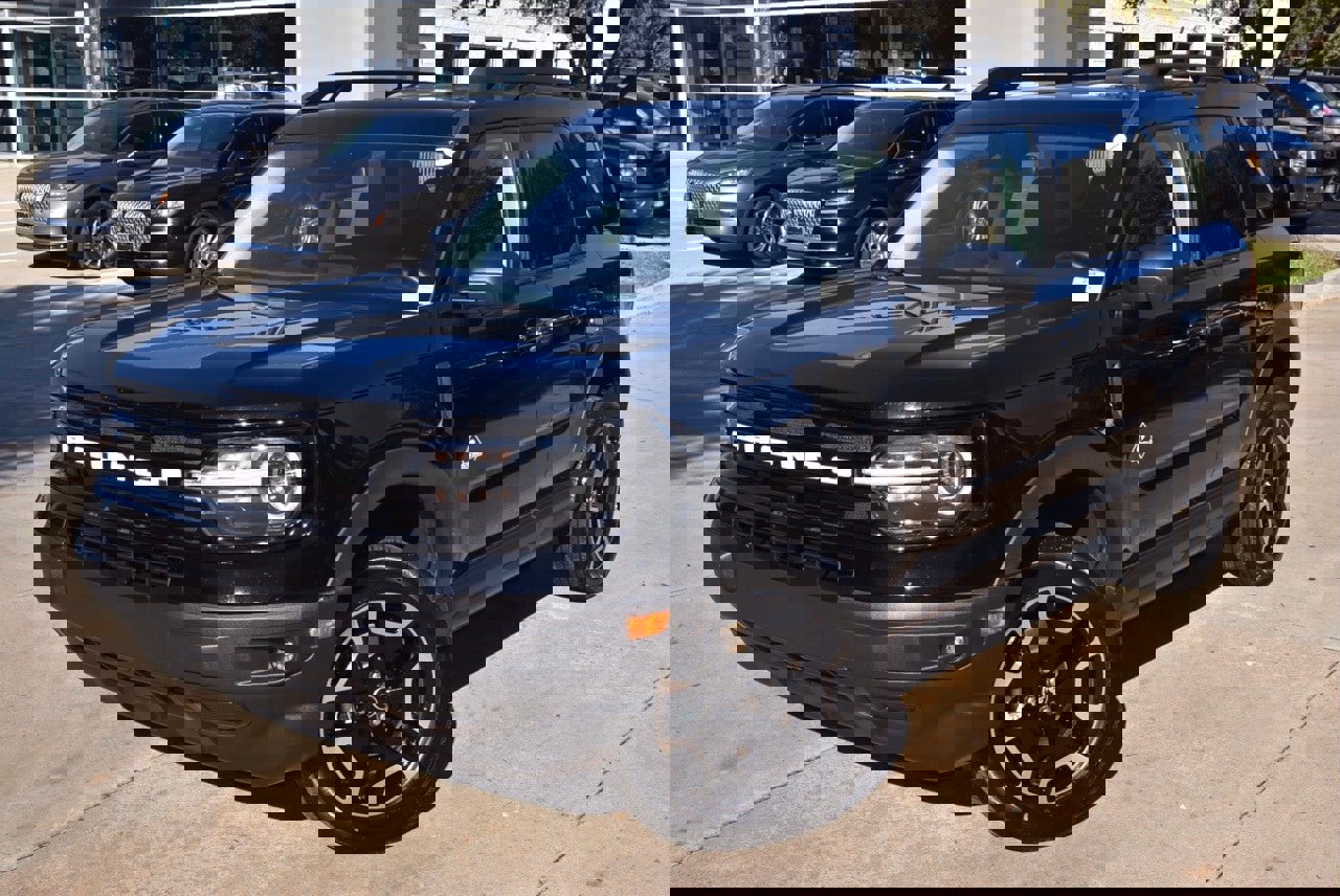 Certified 2023 Ford Bronco Sport Outer Banks w/ Tech Package image 40