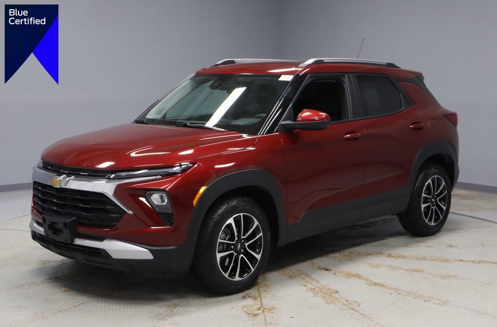 Used 2025 Chevrolet TrailBlazer LT image 1