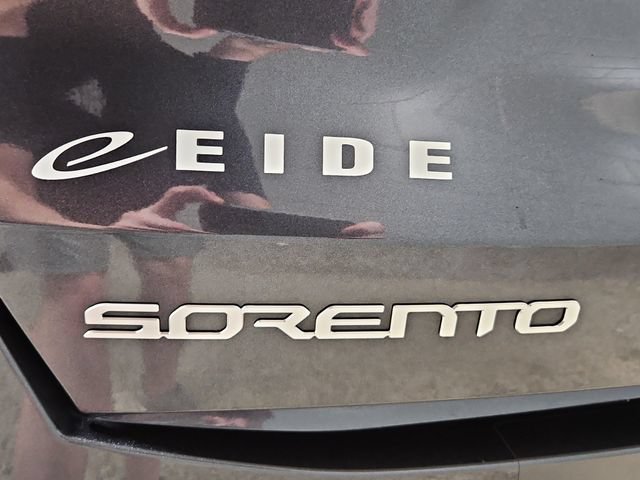 Used 2024 Kia Sorento SX AWD/4WD image 38
