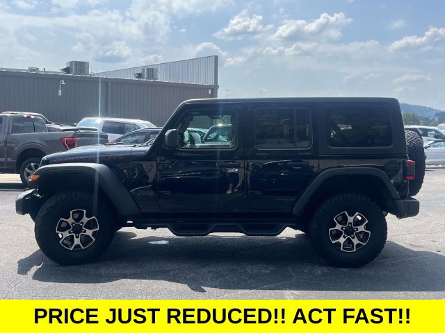 Used 2023 Jeep Wrangler Unlimited Rubicon w/ LED Lighting Group AWD/4WD image 7