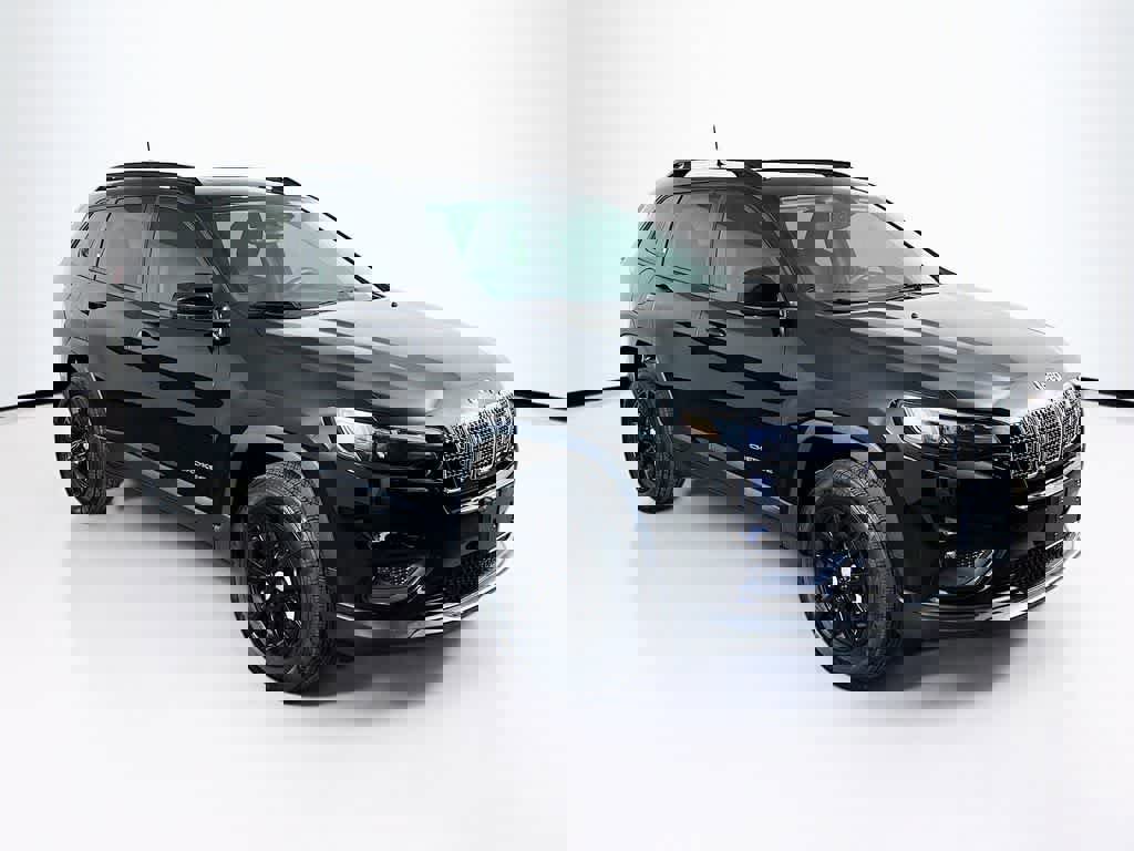 Used 2022 Jeep Cherokee Latitude Lux w/ Sun & Sound Group image 7