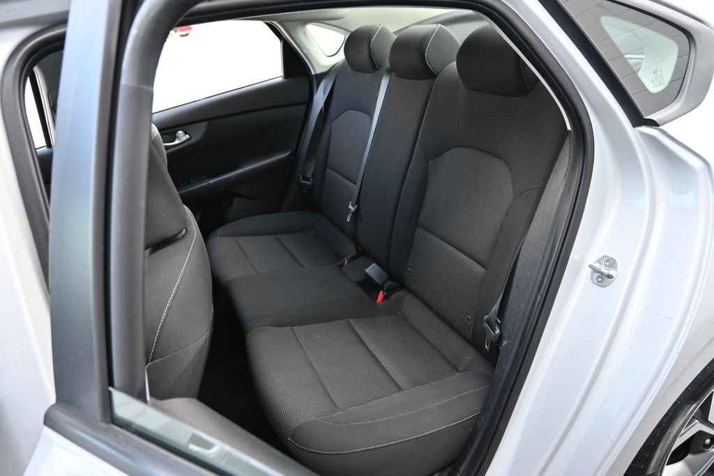 Used 2019 Kia Forte LXS FWD image 24