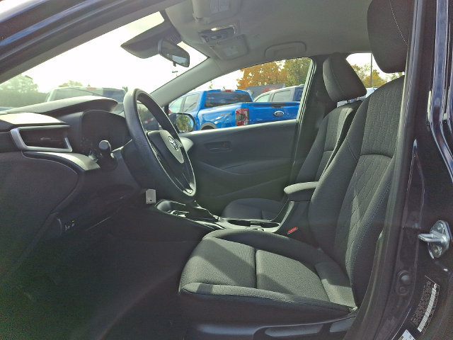 Used 2024 Toyota Corolla LE FWD image 14