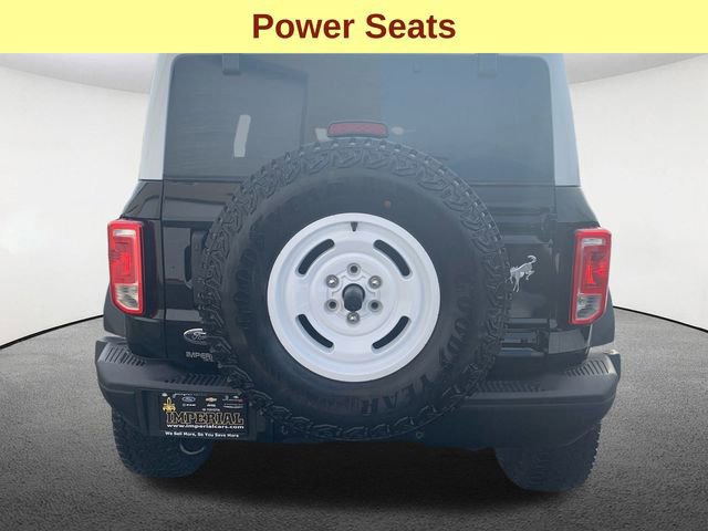 Certified 2025 Ford Bronco Heritage Edition image 4