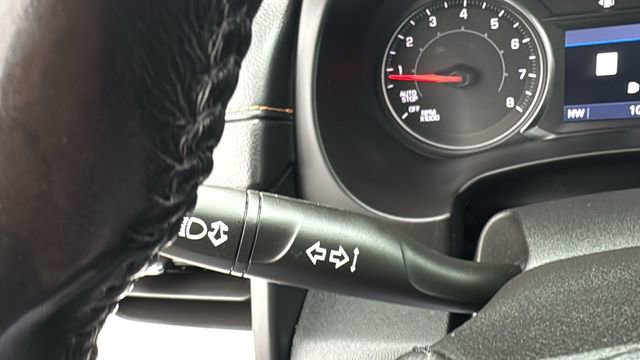 Used 2019 GMC Terrain SLE w/ Driver Convenience Package image 18