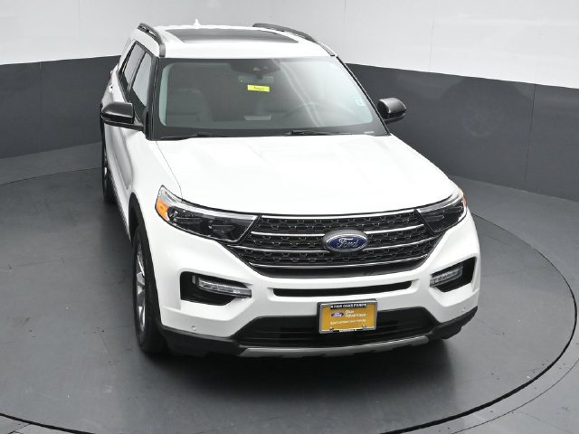 Certified 2024 Ford Explorer XLT w/ Equipment Group 202A AWD/4WD image 46
