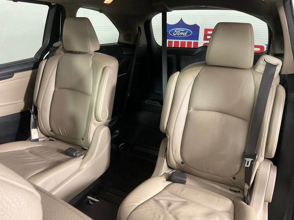 Used 2019 Honda Odyssey Elite image 16