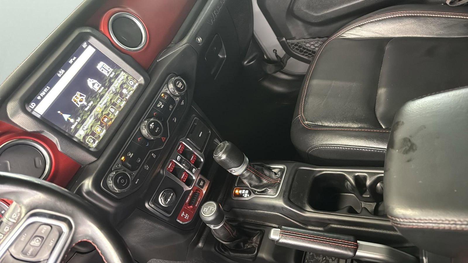 Used 2019 Jeep Wrangler Unlimited Rubicon AWD/4WD image 21