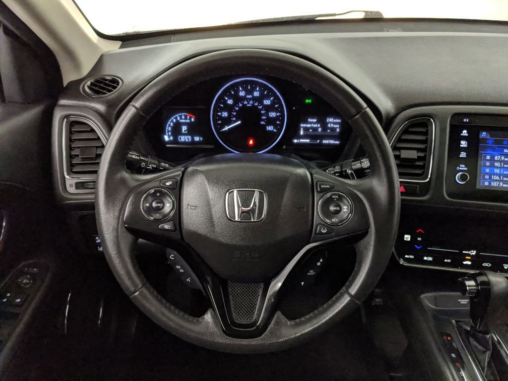 Used 2021 Honda HR-V EX-L image 10