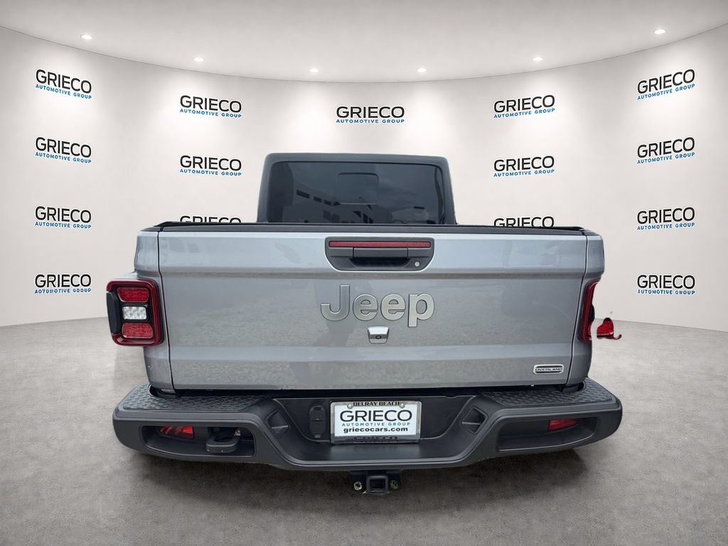 Used 2020 Jeep Gladiator Overland AWD/4WD image 5