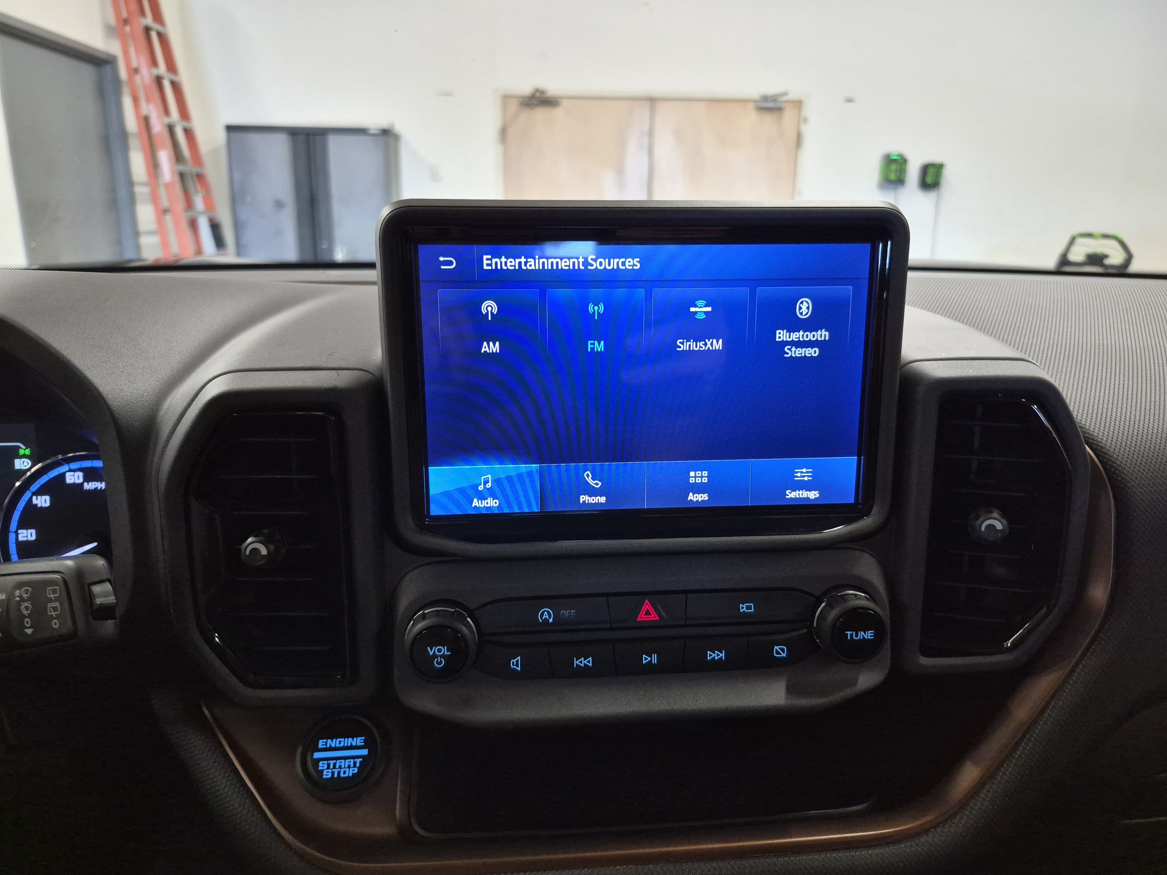 Certified 2022 Ford Bronco Sport Badlands w/ Premium Package AWD/4WD image 36