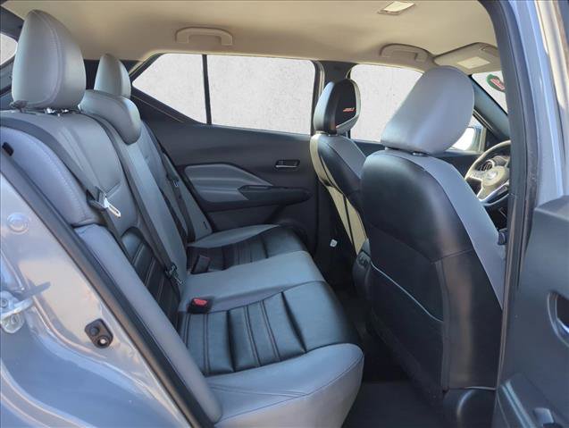 Used 2021 Nissan Kicks SR w/ SR Premium Package FWD image 18