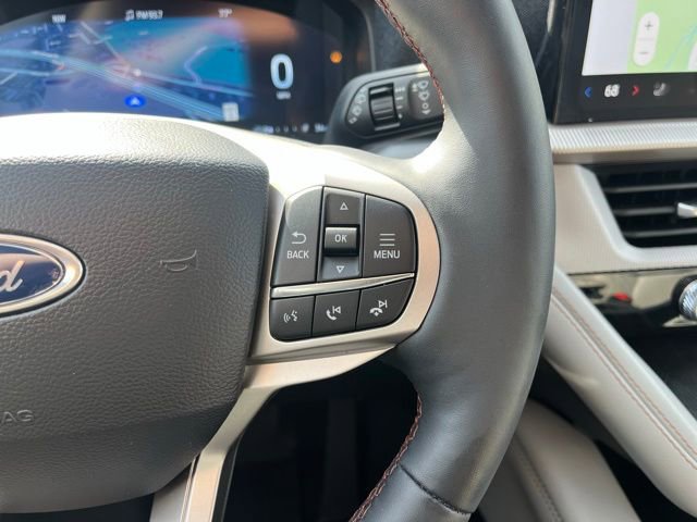Certified 2025 Ford Explorer Active w/ Active Comfort Package RWD image 17