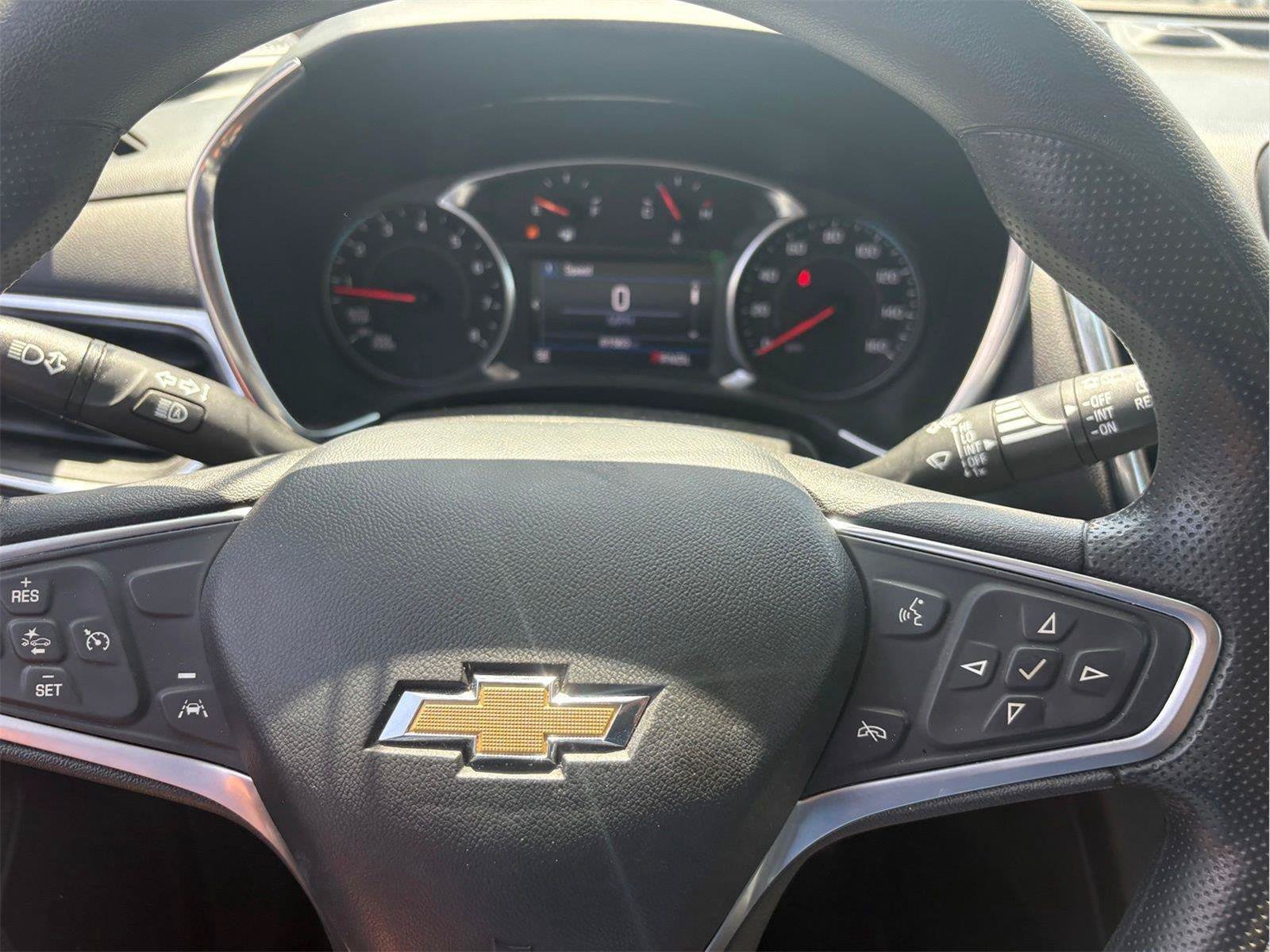 Used 2022 Chevrolet Equinox LT AWD/4WD image 13