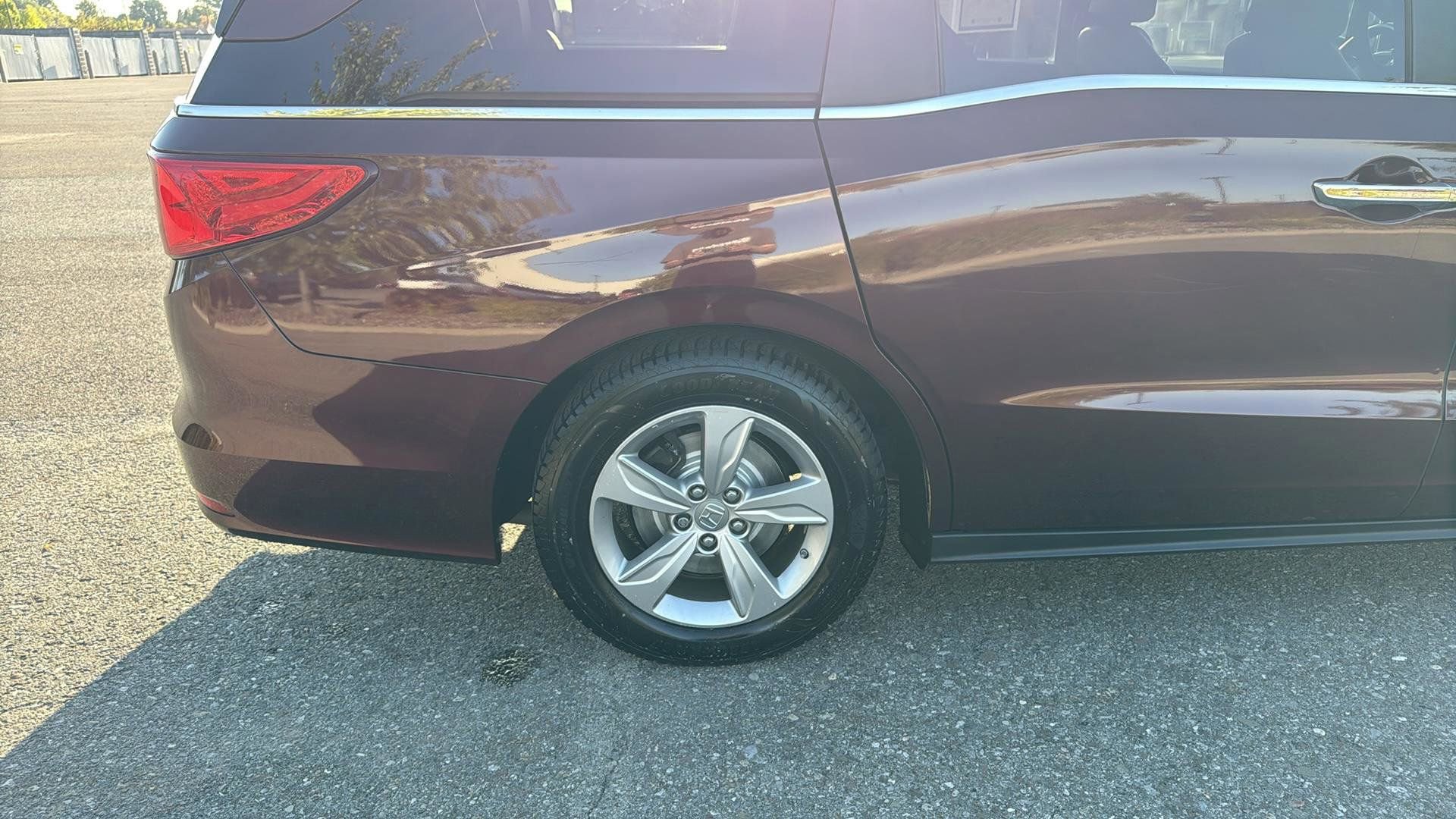 Used 2019 Honda Odyssey EX-L image 23