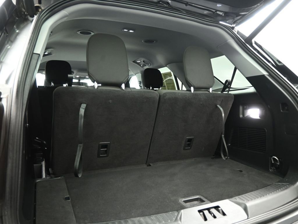 Certified 2023 Ford Explorer XLT image 51