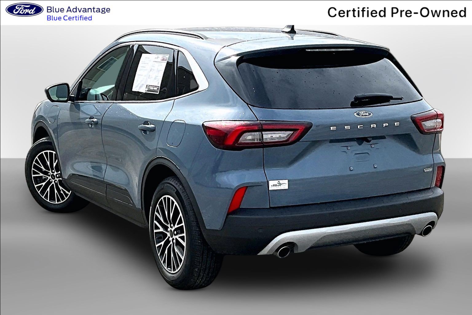 Certified 2026 Ford Escape SE w/ PHEV Premium Package FWD image 10