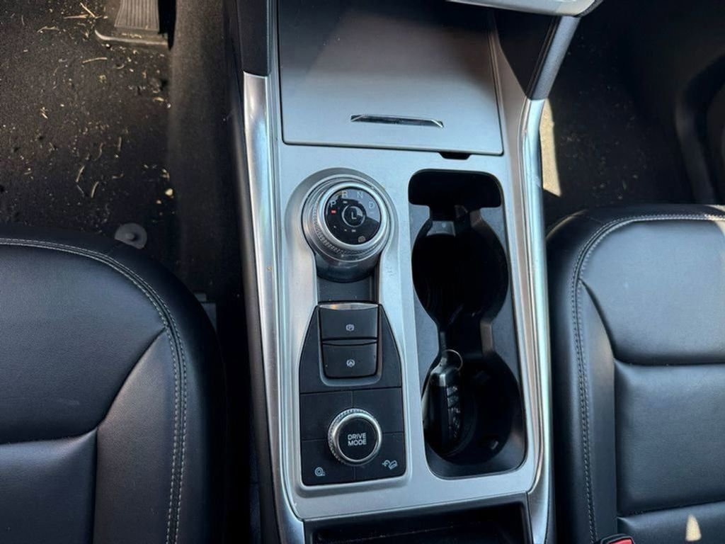 Certified 2022 Ford Explorer XLT w/ Equipment Group 202A image 49