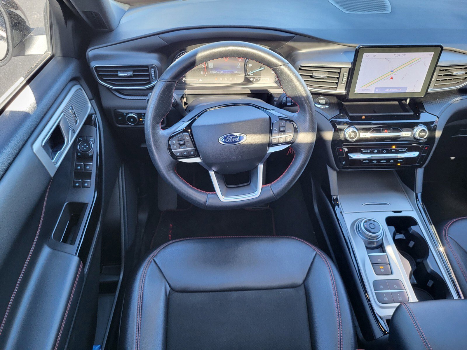 Certified 2023 Ford Explorer ST-Line w/ Class IV Trailer Tow Package image 14