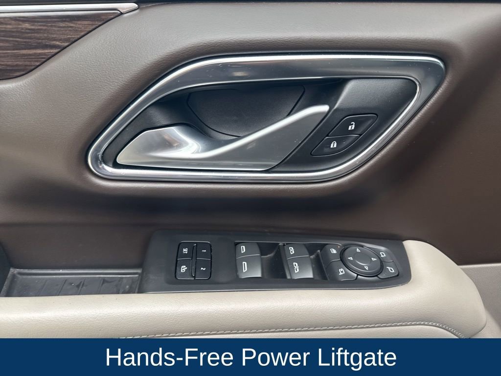 Used 2022 Chevrolet Tahoe Z71 w/ Luxury Package AWD/4WD image 11