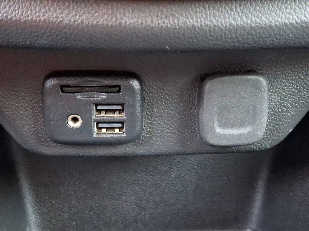 Used 2020 Chevrolet Traverse Premier w/ Redline Edition image 26