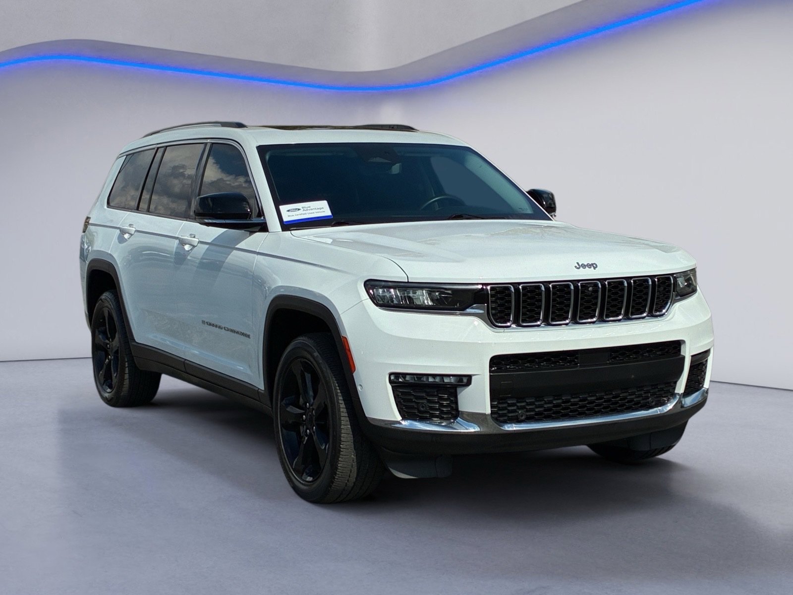 Used 2022 Jeep Grand Cherokee L Limited w/ Luxury Tech Group II RWD image 5