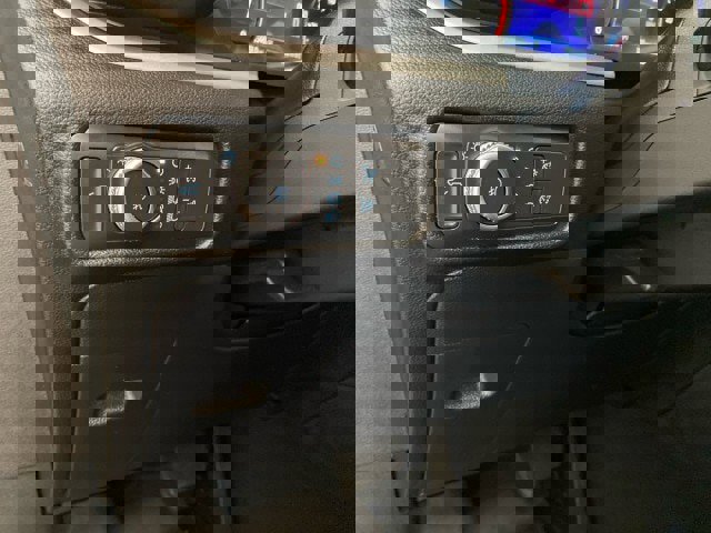 Certified 2021 Ford Explorer XLT w/ Equipment Group 202A image 19