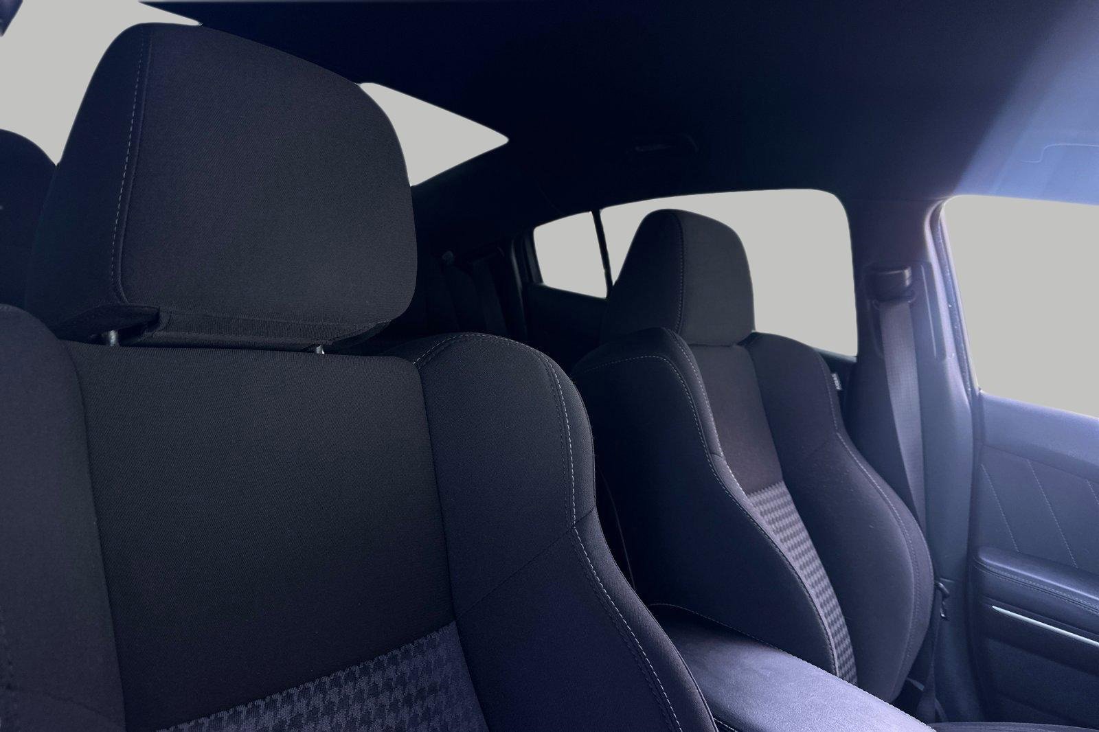 Used 2020 Dodge Charger R/T w/ Performance Handling Group image 17