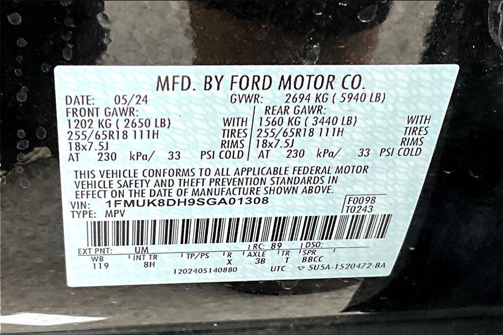 Certified 2025 Ford Explorer Active image 32