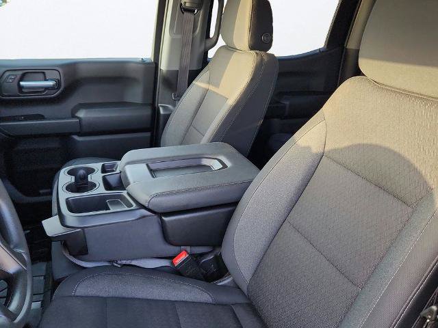 Used 2026 Chevrolet Silverado 1500 Custom w/ LPO, Dark Essentials Package RWD image 10