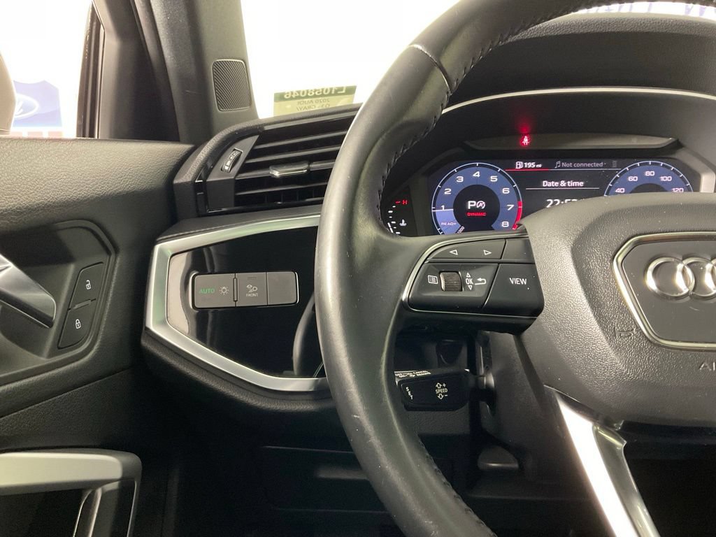 Used 2020 Audi Q3 2.0T Premium Plus w/ Premium Plus Package AWD/4WD image 21