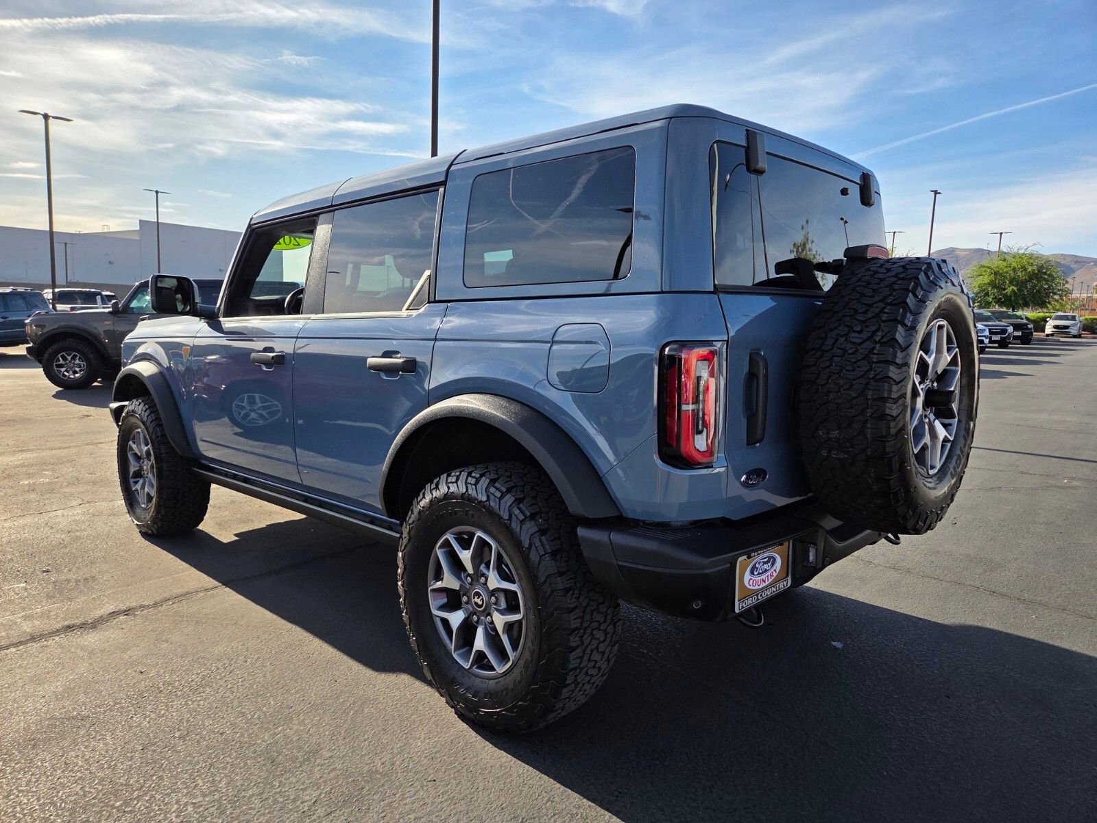 Certified 2025 Ford Bronco Badlands AWD/4WD image 4