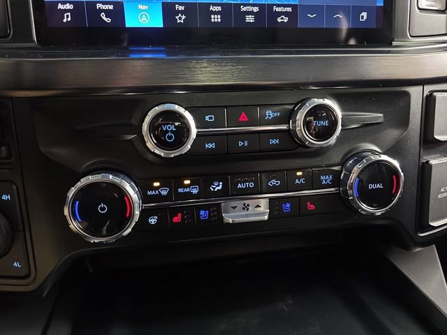 Certified 2025 Ford F350 Lariat w/ Black Appearance Package image 17