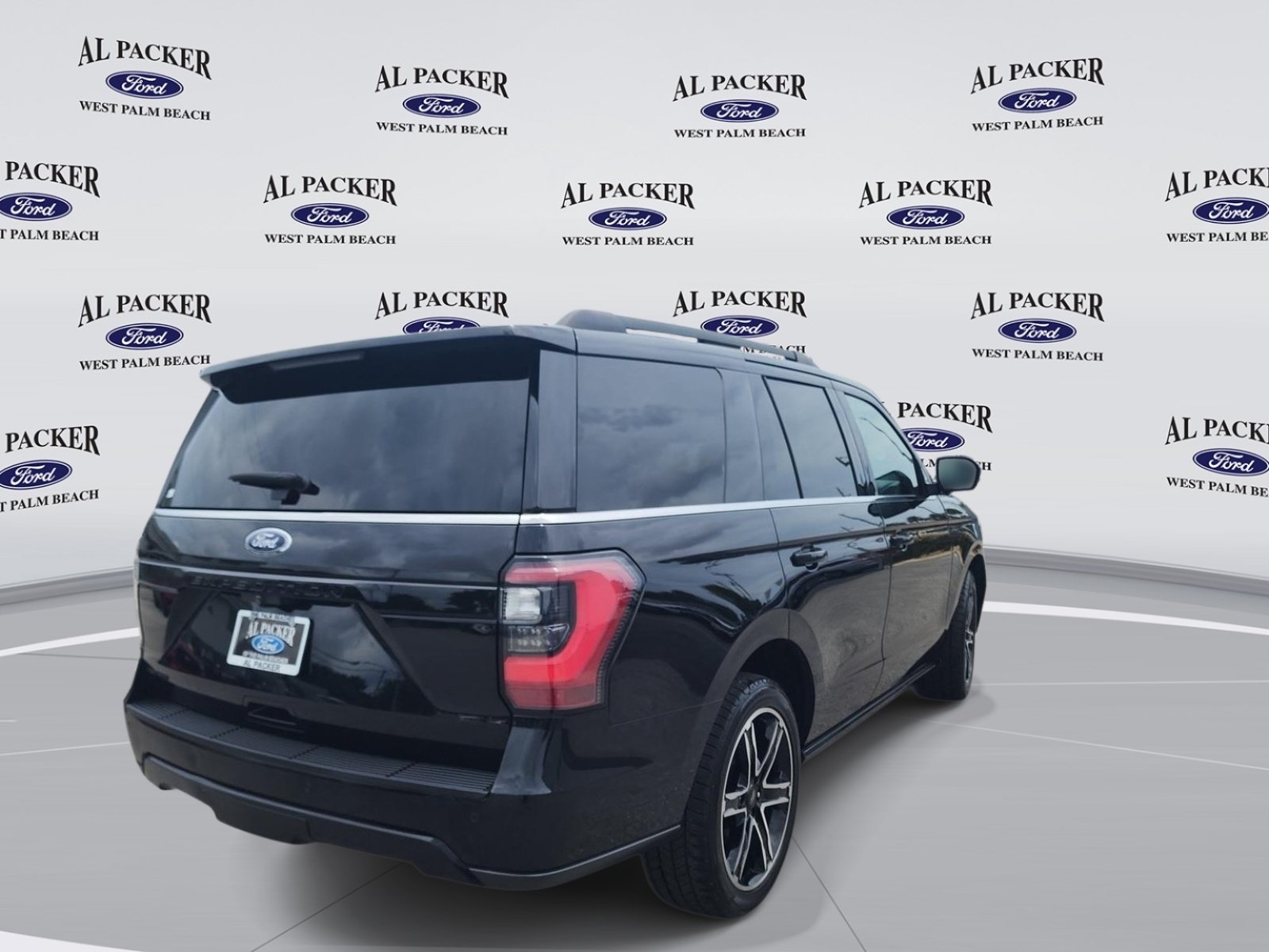 Certified 2019 Ford Expedition Limited w/ Equipment Group 303A RWD image 5