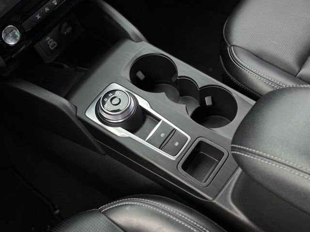 Certified 2025 Ford Escape Platinum AWD/4WD image 23