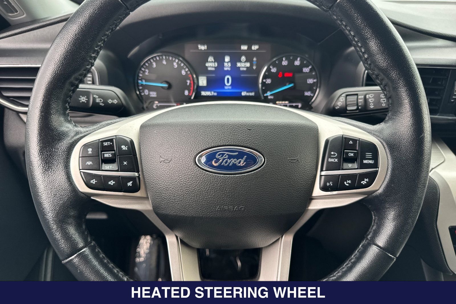 Certified 2022 Ford Explorer XLT w/ Equipment Group 202A RWD image 27