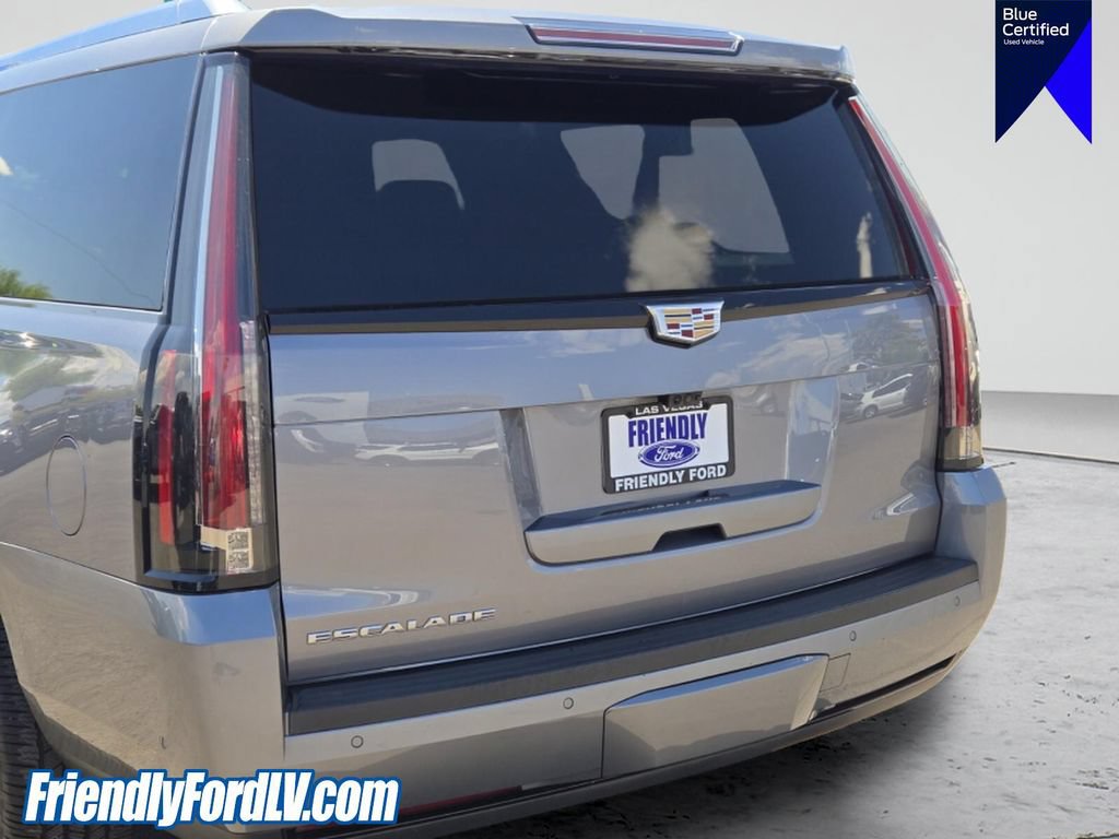 Used 2020 Cadillac Escalade ESV Platinum w/ Escalade Sport Edition AWD/4WD image 5